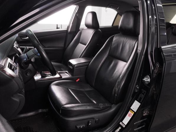 Toyota Camry VII (XV50) Рестайлинг 2 с пробегом 2017 года, цена 2 339 000 рублей, 439673 км, седан, Автокод Объявления