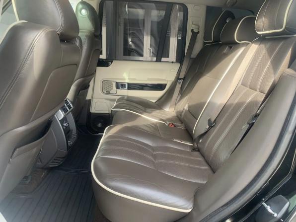Land Rover Range Rover III Рестайлинг 2 с пробегом 2011 года, цена 1 735 000 рублей, 226005 км, внедорожник, Автокод Объявления