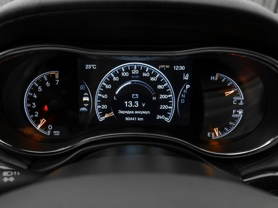 Jeep Grand Cherokee IV (WK2) Рестайлинг Москва  - изображение 12