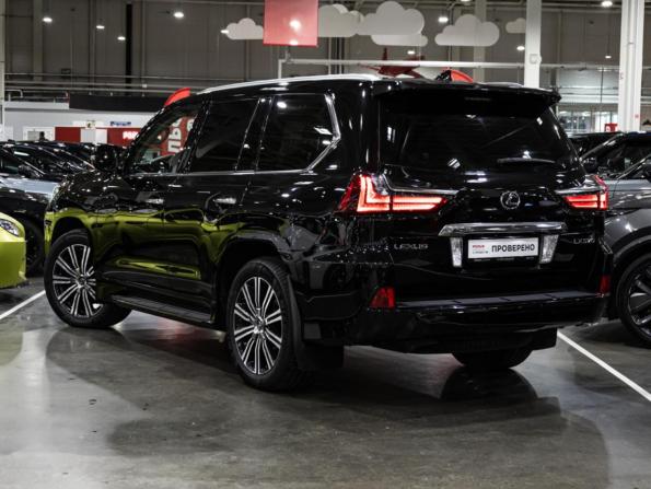 Lexus LX III Рестайлинг 2 с пробегом 2016 года, цена 7 099 700 рублей, 92716 км, внедорожник, Автокод Объявления