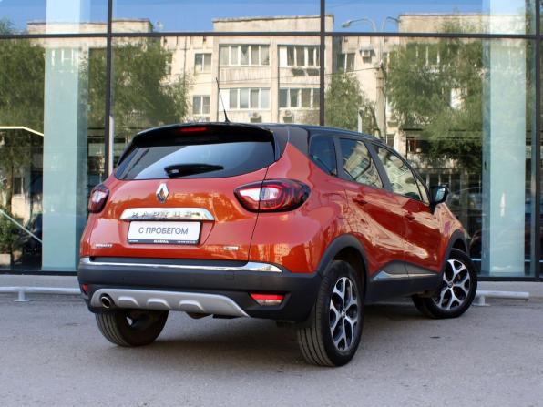 Renault Kaptur I с пробегом 2016 года, цена 1 310 000 рублей, 208000 км, внедорожник, Автокод Объявления