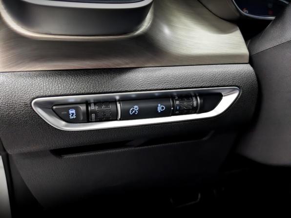Geely Coolray I с пробегом 2023 года, цена 1 915 000 рублей, 24508 км, внедорожник, Автокод Объявления