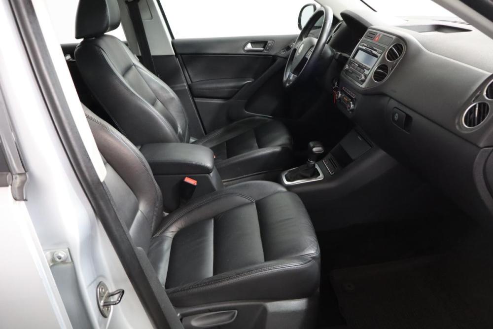 Volkswagen Tiguan I Санкт-Петербург  - изображение 11