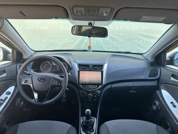 Hyundai Solaris I с пробегом 2013 года, цена 720 000 рублей, 190000 км, седан, Автокод Объявления