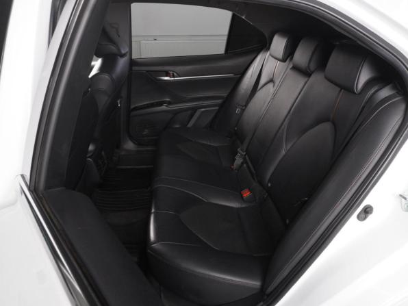 Toyota Camry VIII (XV70) с пробегом 2018 года, цена 2 606 000 рублей, 178199 км, седан, Автокод Объявления