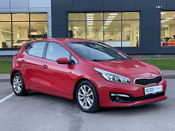 Kia Ceed II Рестайлинг с пробегом 2015 года, цена 1 229 000 рублей, 118789 км, хэтчбек, Автокод Объявления