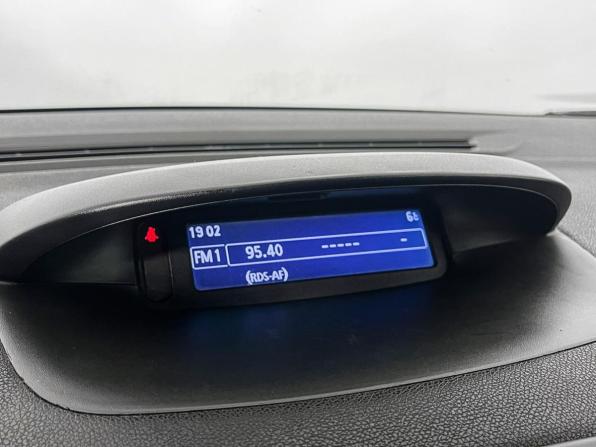 Renault Fluence I Рестайлинг с пробегом 2013 года, цена 771 200 рублей, 157939 км, седан, Автокод Объявления