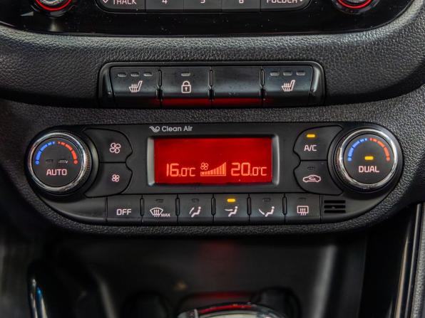 Kia Ceed II с пробегом 2015 года, цена 978 000 рублей, 177265 км, хэтчбек, Автокод Объявления