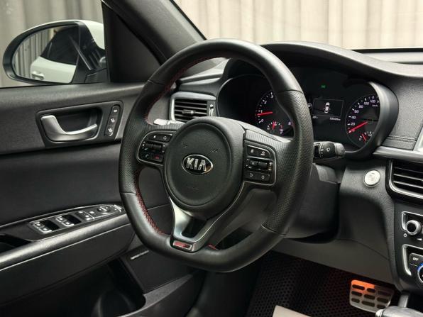 Kia Optima IV с пробегом 2016 года, цена 2 049 000 рублей, 93509 км, седан, Автокод Объявления