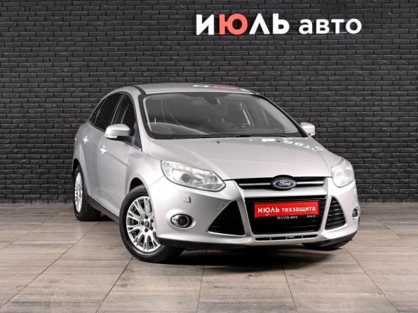 Ford Focus III с пробегом 2013 года, цена 800 000 рублей, 263156 км, седан, Автокод Объявления
