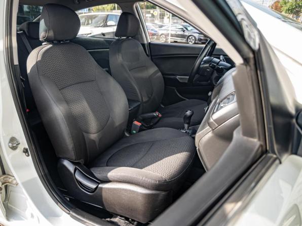 Kia Rio III с пробегом 2014 года, цена 870 000 рублей, 238359 км, седан, Автокод Объявления