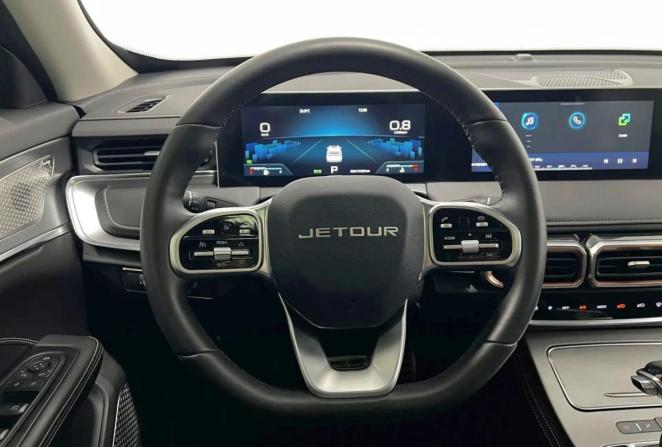JETOUR X70+ I Рестайлинг с пробегом 2023 года, цена 2 165 000 рублей, 31629 км, внедорожник, Автокод Объявления