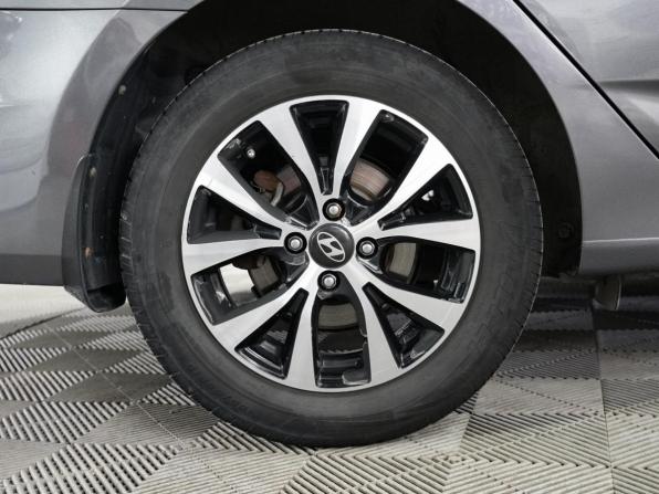 Hyundai Solaris I Рестайлинг с пробегом 2015 года, цена 1 188 000 рублей, 99150 км, седан, Автокод Объявления