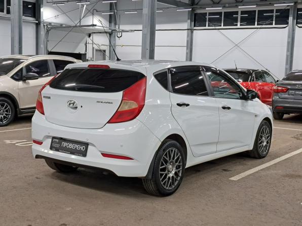 Hyundai Solaris I Рестайлинг с пробегом 2016 года, цена 770 000 рублей, 161740 км, хэтчбек, Автокод Объявления
