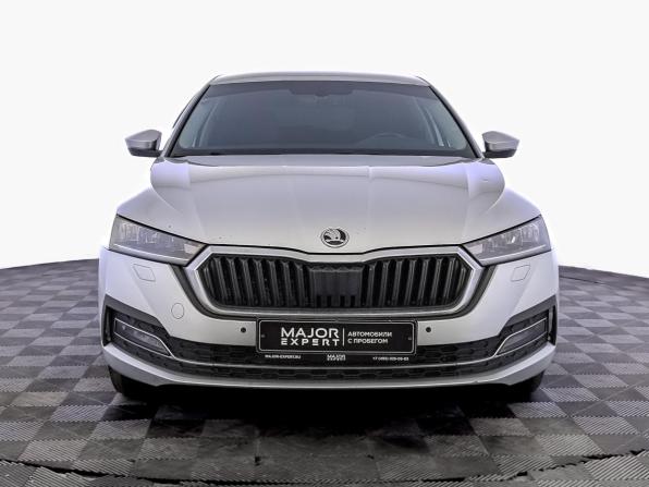 Skoda Octavia IV (A8) с пробегом 2021 года, цена 2 120 000 рублей, 145049 км, лифтбек, Автокод Объявления