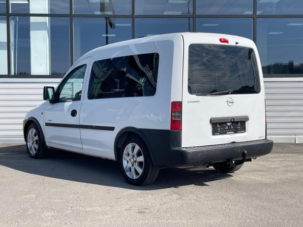 Opel Combo C Рестайлинг с пробегом 2006 года, цена 320 000 рублей, 290000 км, минивэн, Автокод Объявления