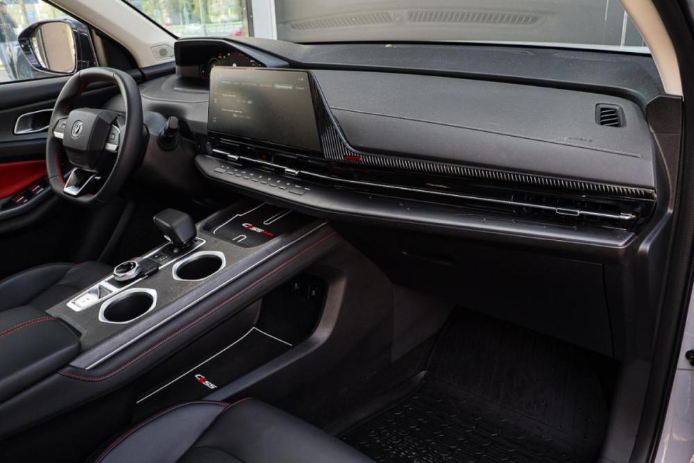 Changan UNI-S (CS55 Plus) Москва  - изображение 7