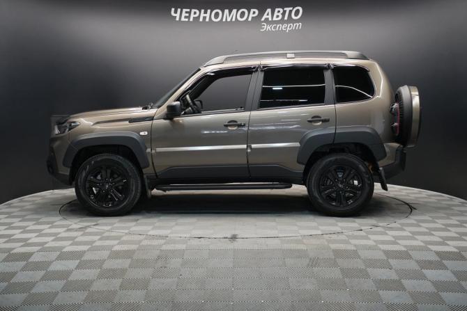 Lada (ВАЗ) Niva Travel I с пробегом 2025 года, цена 1 280 000 рублей, 5608 км, внедорожник, Автокод Объявления