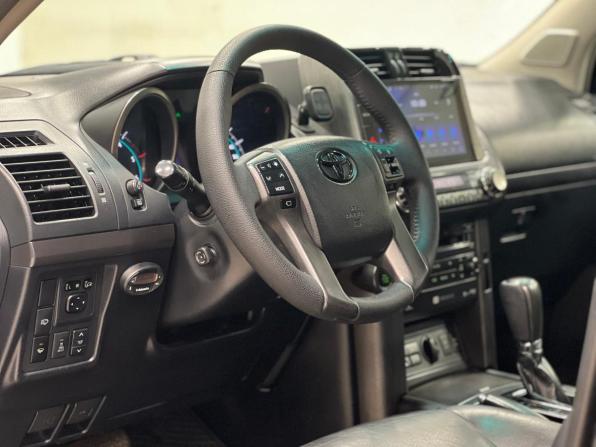 Toyota Land Cruiser Prado 150 Series с пробегом 2010 года, цена 2 590 000 рублей, 316000 км, внедорожник, Автокод Объявления