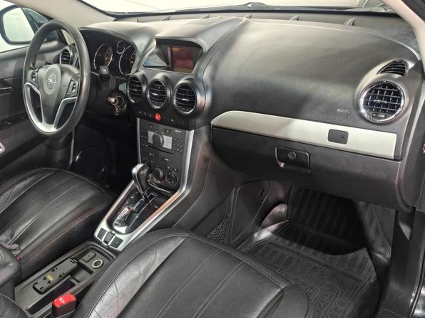 Opel Antara I Рестайлинг с пробегом 2012 года, цена 910 000 рублей, 175123 км, внедорожник, Автокод Объявления