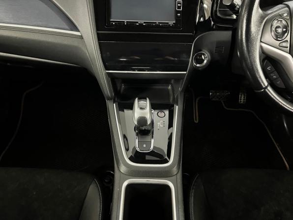 Honda Shuttle II с пробегом 2017 года, цена 1 227 000 рублей, 161336 км, универсал, Автокод Объявления
