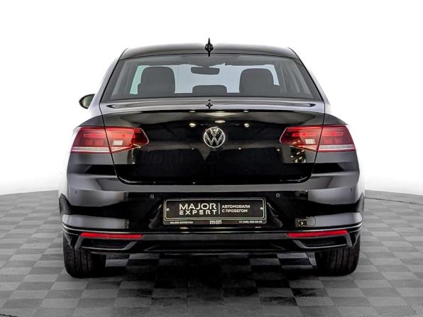 Volkswagen Passat B8 Рестайлинг с пробегом 2021 года, цена 2 599 000 рублей, 90268 км, седан, Автокод Объявления