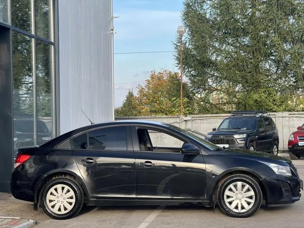 Chevrolet Cruze I Рестайлинг с пробегом 2013 года, цена 743 000 рублей, 176000 км, седан, Автокод Объявления