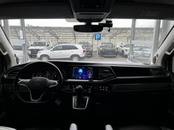 Volkswagen Multivan T6 Рестайлинг с пробегом 2021 года, цена 8 610 000 рублей, 101000 км, минивэн, Автокод Объявления
