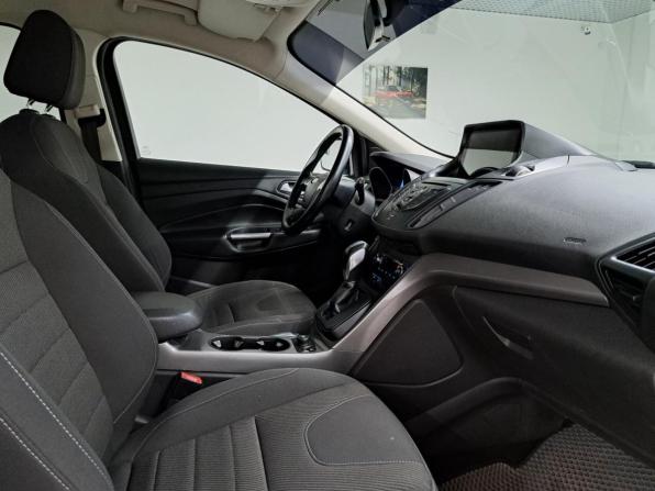 Ford Kuga II с пробегом 2016 года, цена 1 160 000 рублей, 118181 км, внедорожник, Автокод Объявления