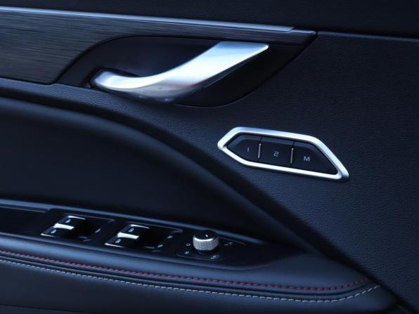 Geely Tugella I с пробегом 2022 года, цена 2 350 000 рублей, 70712 км, внедорожник, Автокод Объявления