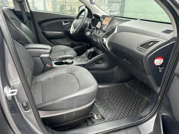 Hyundai ix35 I с пробегом 2012 года, цена 1 500 000 рублей, 98320 км, внедорожник, Автокод Объявления