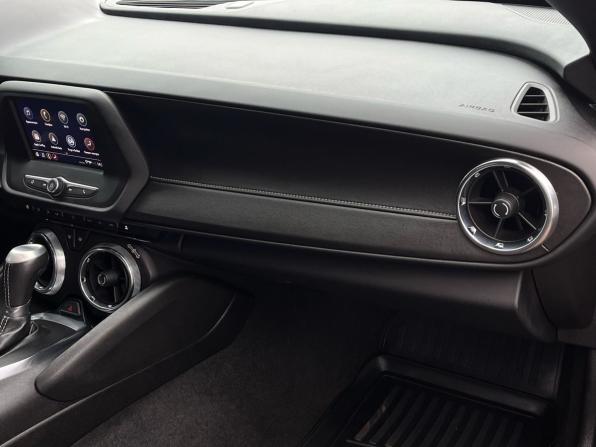 Chevrolet Camaro VI Рестайлинг с пробегом 2021 года, цена 2 650 000 рублей, 62327 км, купе, Автокод Объявления