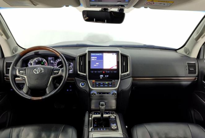 Toyota Land Cruiser 200 Series Рестайлинг 2 с пробегом 2015 года, цена 6 720 000 рублей, 69560 км, внедорожник, Автокод Объявления