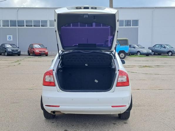 Skoda Octavia II (A5) Рестайлинг с пробегом 2013 года, цена 770 000 рублей, 259250 км, лифтбек, Автокод Объявления