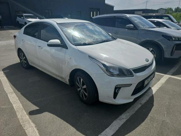 Kia Rio IV с пробегом 2018 года, цена 1 350 000 рублей, 105000 км, седан, Автокод Объявления
