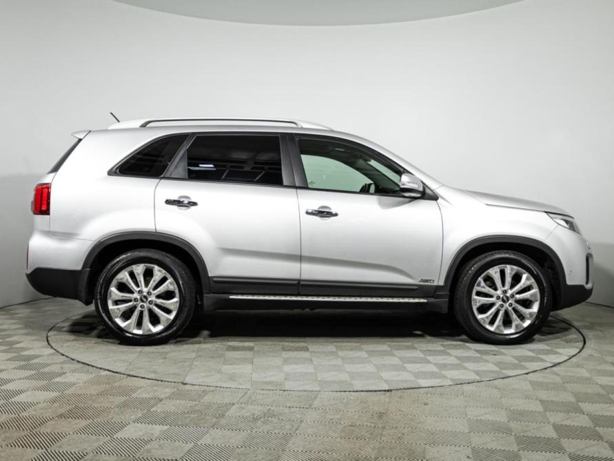 Kia Sorento II Рестайлинг Санкт-Петербург  - изображение 4