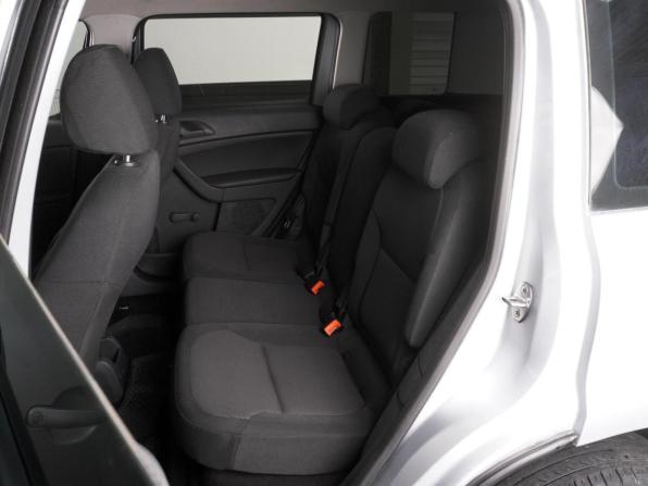 Skoda Yeti I Рестайлинг с пробегом 2015 года, цена 979 000 рублей, 239533 км, внедорожник, Автокод Объявления