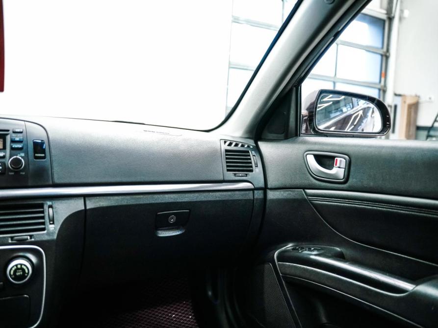Hyundai Sonata V (NF) Красноярск  - изображение 15