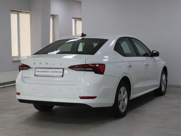 Skoda Octavia IV (A8) с пробегом 2021 года, цена 2 299 900 рублей, 114386 км, лифтбек, Автокод Объявления