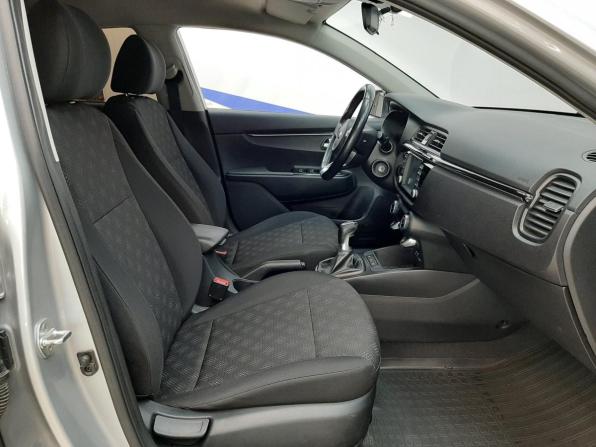 Kia Rio IV с пробегом 2017 года, цена 1 230 000 рублей, 80468 км, седан, Автокод Объявления