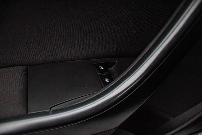 Opel Astra J Рестайлинг с пробегом 2013 года, цена 769 000 рублей, 135441 км, хэтчбек, Автокод Объявления