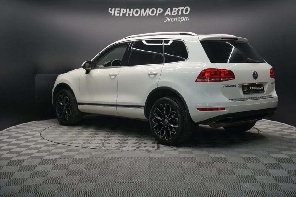 Volkswagen Touareg II Крым  - изображение 3