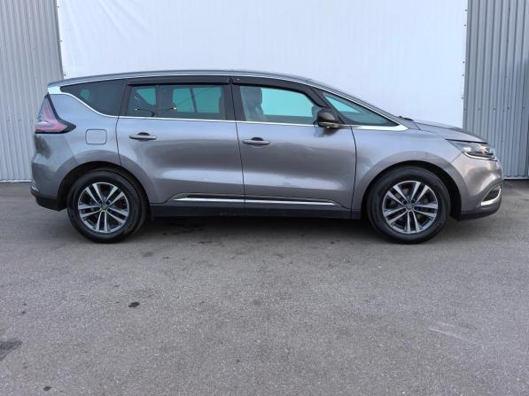 Renault Espace V с пробегом 2018 года, цена 1 630 000 рублей, 171936 км, минивэн, Автокод Объявления