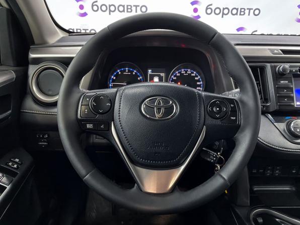 Toyota RAV4 IV (XA40) Рестайлинг с пробегом 2015 года, цена 2 218 000 рублей, 98732 км, внедорожник, Автокод Объявления