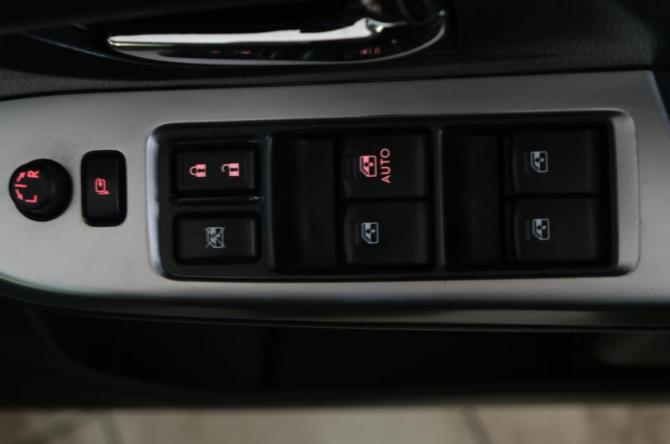 Subaru XV I Рестайлинг с пробегом 2016 года, цена 1 599 000 рублей, 113130 км, внедорожник, Автокод Объявления