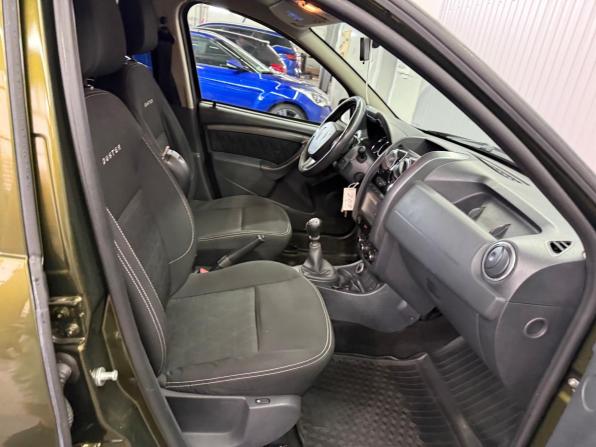 Renault Duster I Рестайлинг с пробегом 2016 года, цена 1 297 000 рублей, 101124 км, внедорожник, Автокод Объявления
