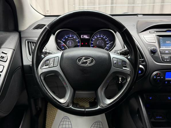 Hyundai ix35 I Рестайлинг с пробегом 2014 года, цена 1 599 000 рублей, 171902 км, внедорожник, Автокод Объявления