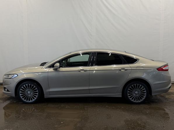 Ford Mondeo V с пробегом 2015 года, цена 1 390 000 рублей, 191571 км, седан, Автокод Объявления