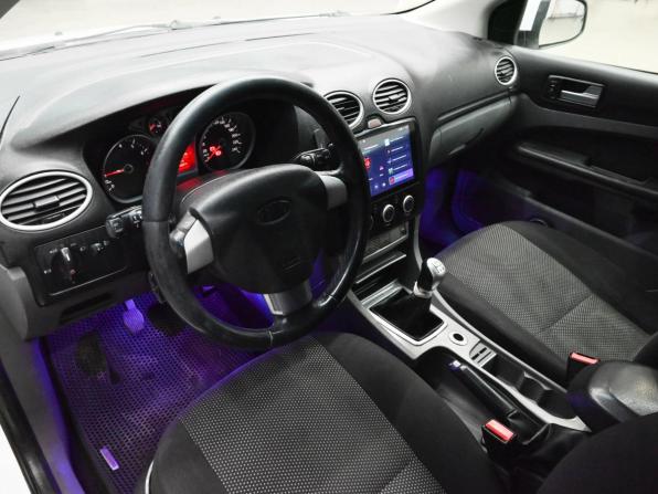 Ford Focus II Рестайлинг с пробегом 2008 года, цена 340 000 рублей, 348802 км, хэтчбек, Автокод Объявления