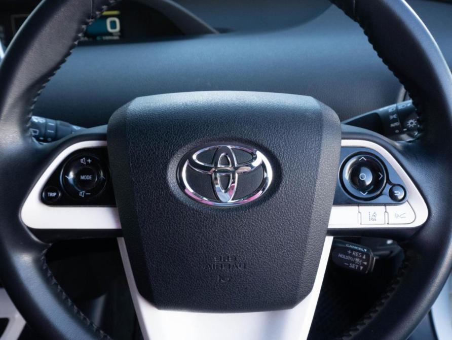Toyota Prius IV (XW50) Улан-Удэ  - изображение 21